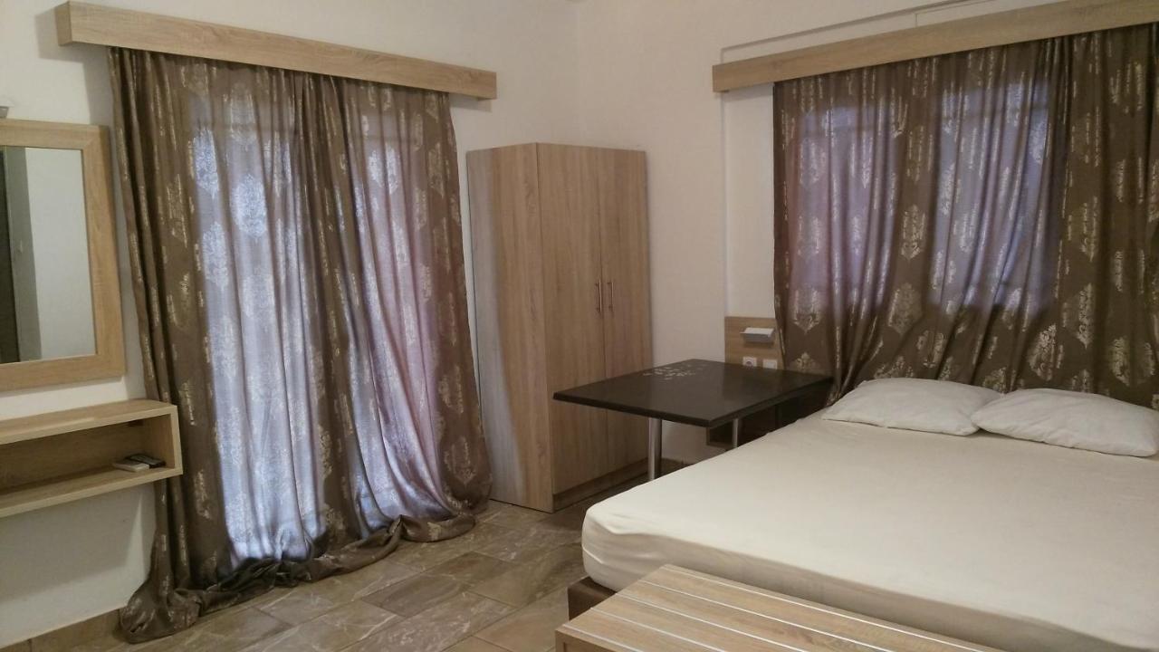 Psarou Apartments Paralía Skotínis 외부 사진