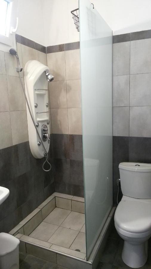 Psarou Apartments Paralía Skotínis 외부 사진