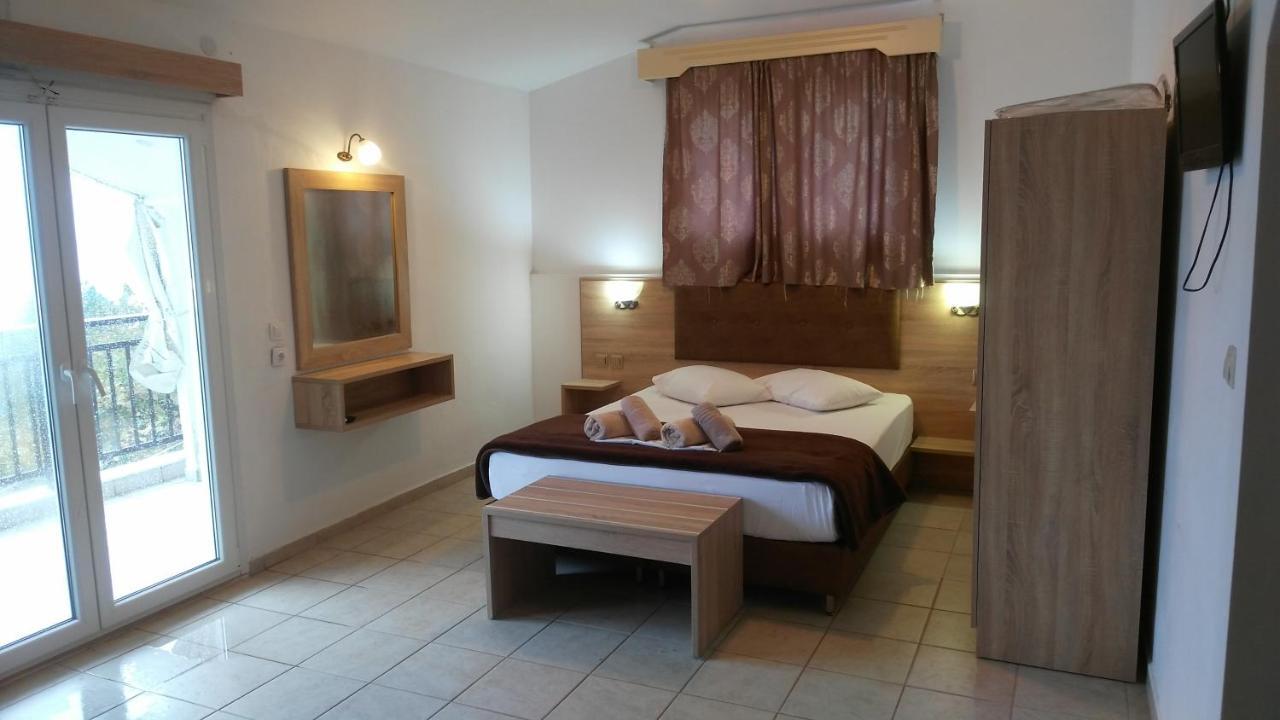 Psarou Apartments Paralía Skotínis 외부 사진