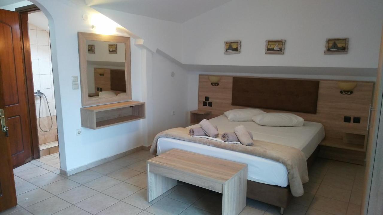 Psarou Apartments Paralía Skotínis 외부 사진
