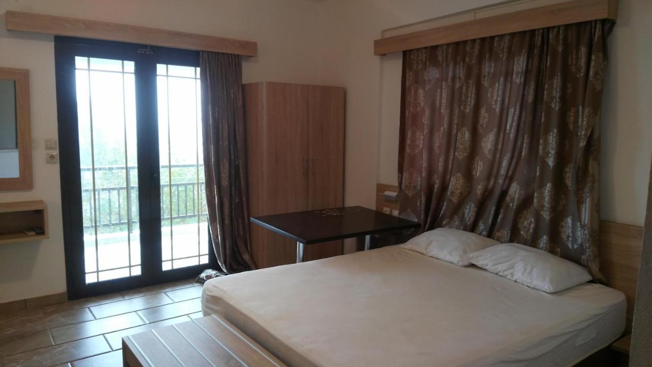 Psarou Apartments Paralía Skotínis 외부 사진